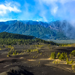 Blick über die Llanos de Jable auf die Caldera
