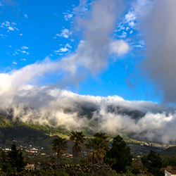 Cloud spectacle over the Aridane valley